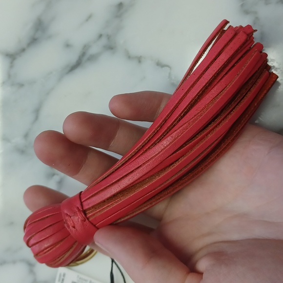 Vera Bradley Loop Keychain Sunset Canyon Tassel Bag Charm Genuine Leather NWT - Picture 15 of 17